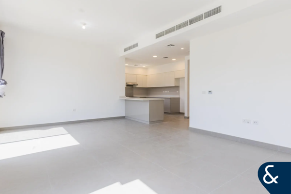 4 Bedrooms | Close To Pool And Park | VOT
